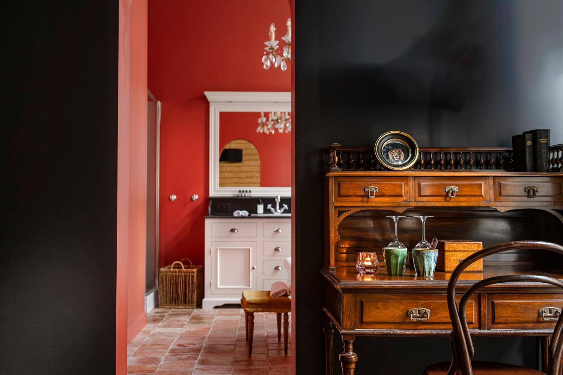 Splinternieuwe kamer in oud bankgebouw Brugge Buitenkant foto