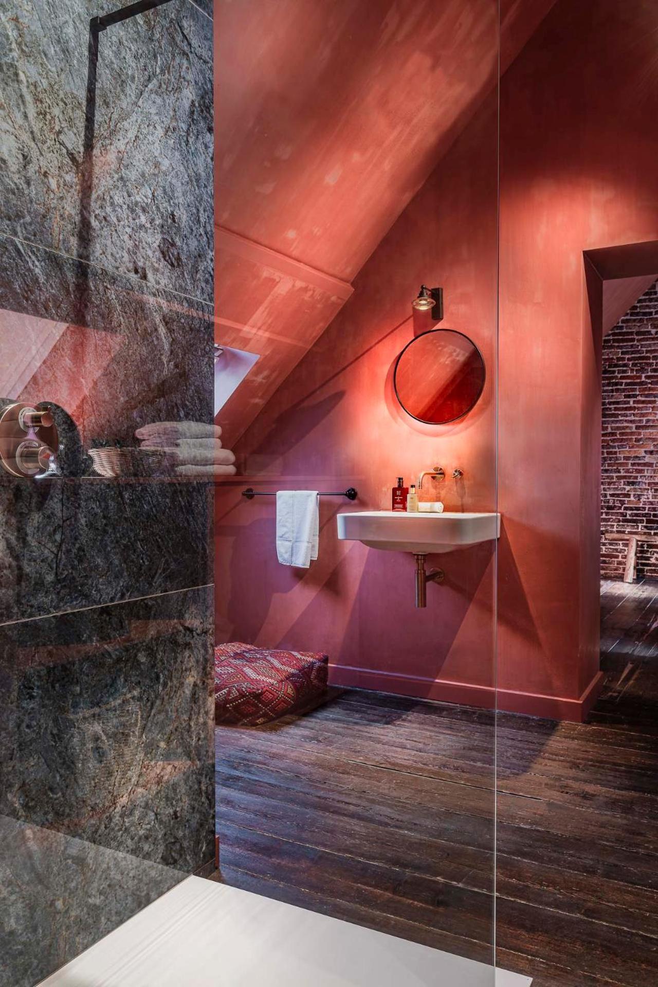 Splinternieuwe kamer in oud bankgebouw Brugge Buitenkant foto