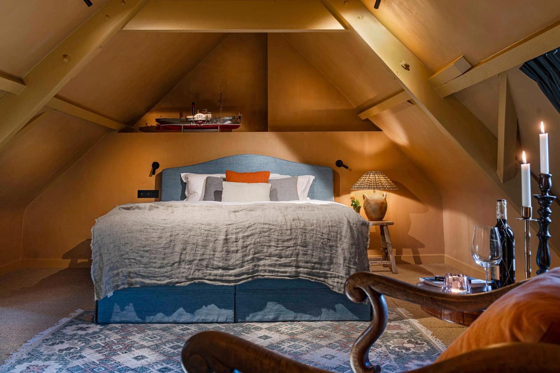 Splinternieuwe kamer in oud bankgebouw Brugge Buitenkant foto