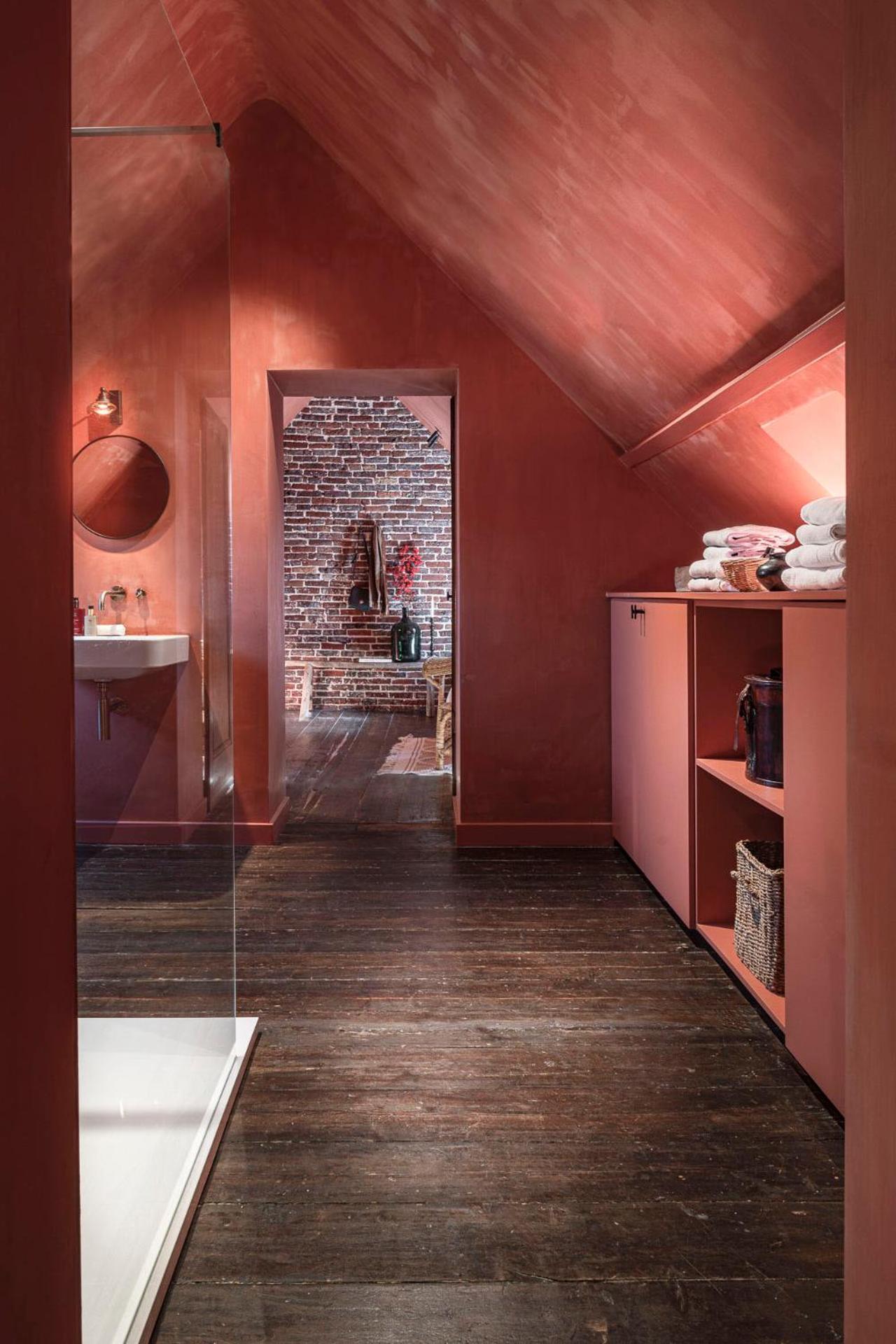 Splinternieuwe kamer in oud bankgebouw Brugge Buitenkant foto